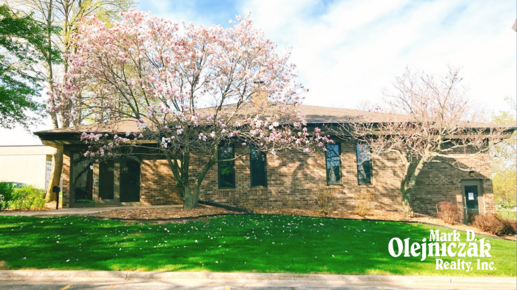Mark Olejniczak Realty Green Bay Wisconsin Office